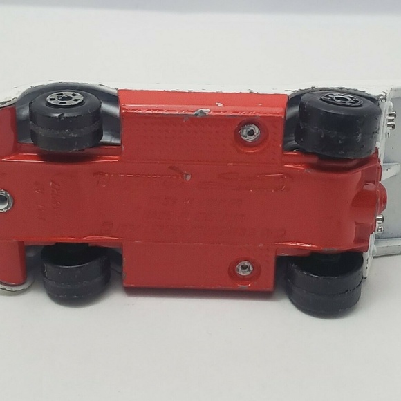 Matchbox N°56 - HI- TAILER 1974 WHITE - Picture 4 of 6